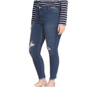 Old Navy Rockstar High Rise Super Skinny Yucca Jeans